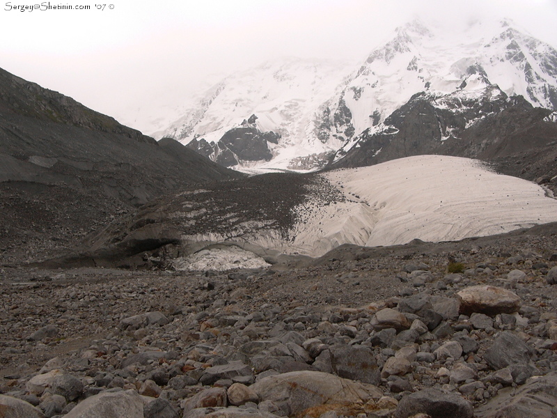 Approach to glacier.