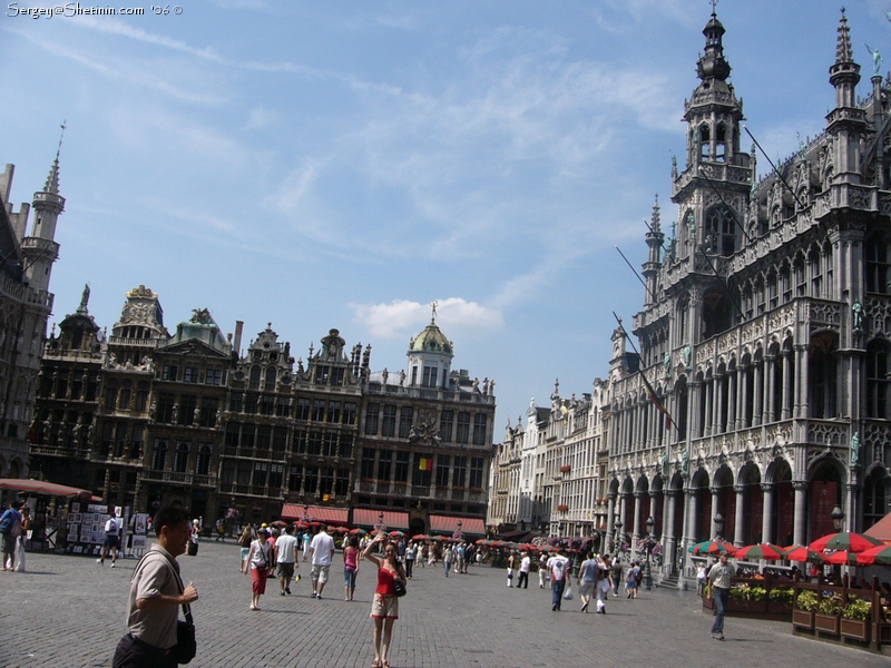 Brussels. Grand Place Square again.