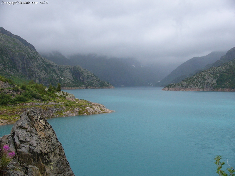 Lake D'Emosson.