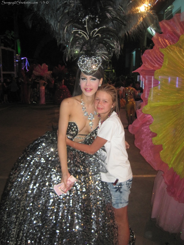 Lyuba and "actress" from Alcazar show. Pattaya