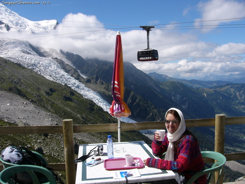 Aiguille-du-midi. Tea break.