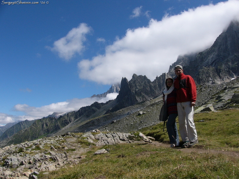 Aiguille-du-midi. Walking.