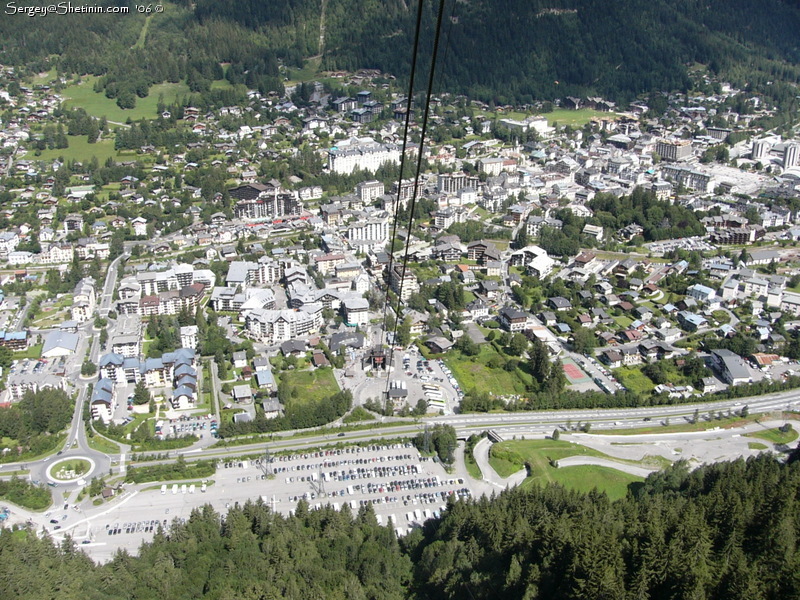 Chamonix. Aiguille-du-midi continue.