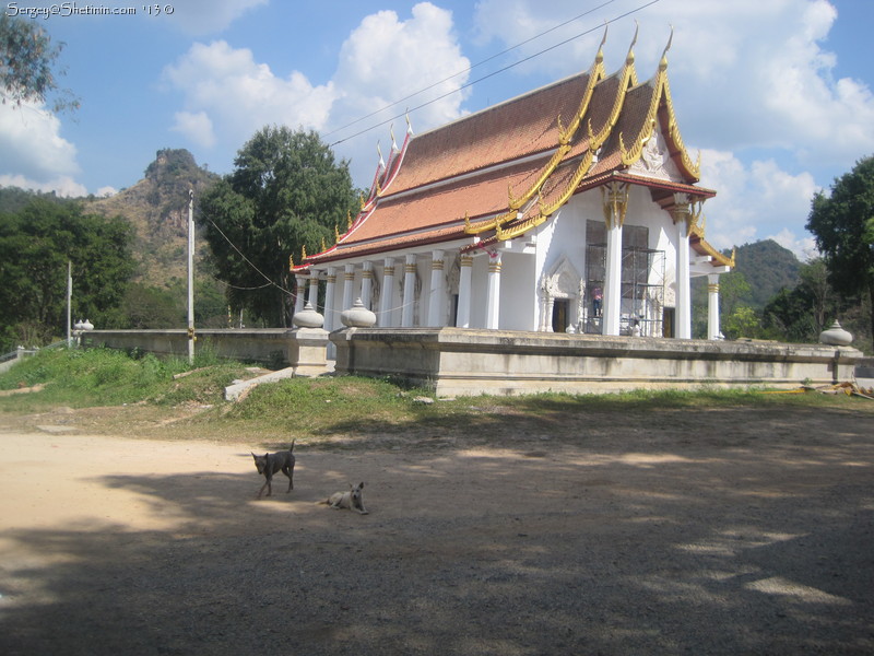 Monley temple. Kwai river. Thailand