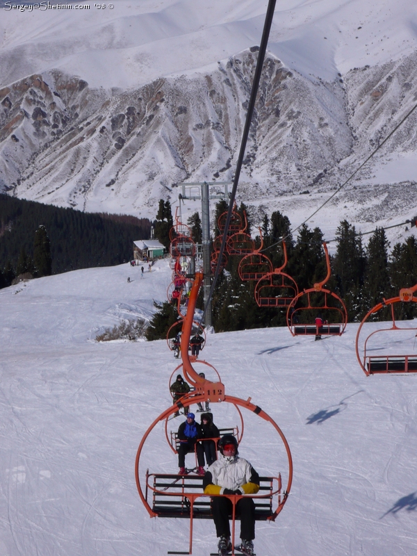 Chair lift at the way after 2650m