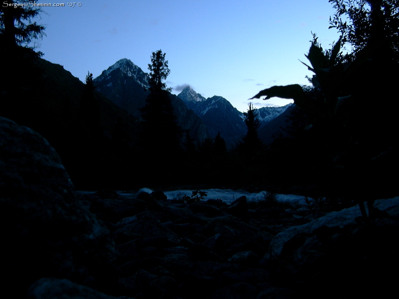 Evening view of Ayu-Tor peak.