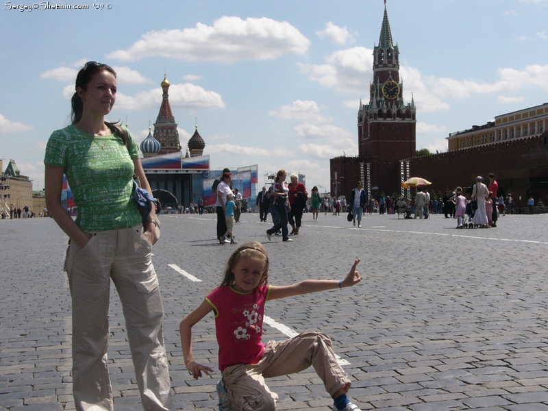 Москва. Красная площадь. Жанна и Люба