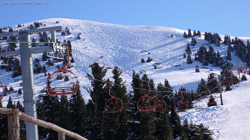 View of the highest point of ski-base routes. Panorama 3040m.