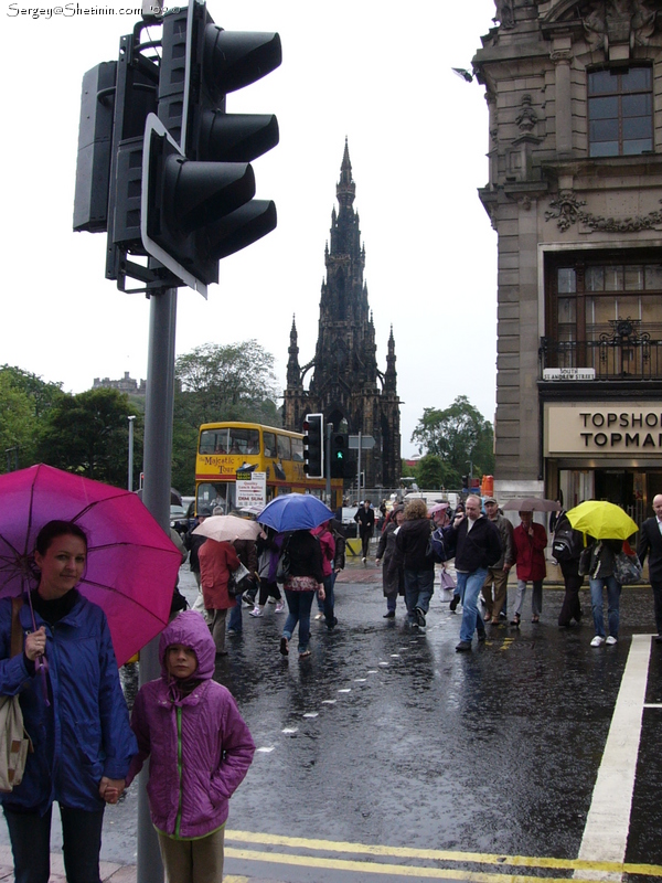 Пасмурная погода в Эдинбурге. Шотландия