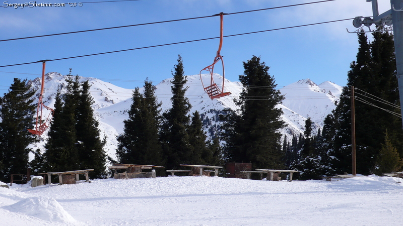 Rest place on the way of chair lift