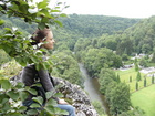 The view was very exciting from this rocks. There were some houses down there. We guess that's so great to live in this corner of nature.