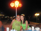 Вечером у нас был ужин на острове Самет. Очень красиво нам его организовали, прям на берегу на пляже Сае Каев. Невысокие столы, кресла-мешки, фонари, свечи, создавали романтическую обстановку. Я и Жанна, ждем ужин.